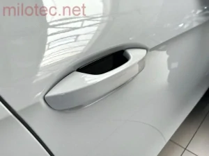 Kryty pod kliky, Škoda Superb IV
