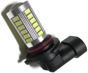 LED žárovka 12V s paticí HB4 (9006), 33 SMD LED, 12V