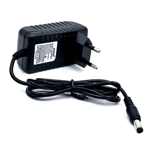 Akce - napájecí zdroj zásuvkový, trafo 12V - 2A