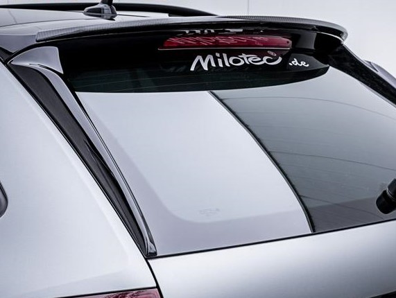 Flaps-deflektory zadního okna, černý lesklý "klavírlak" - Škoda Octavia III. RS Combi
