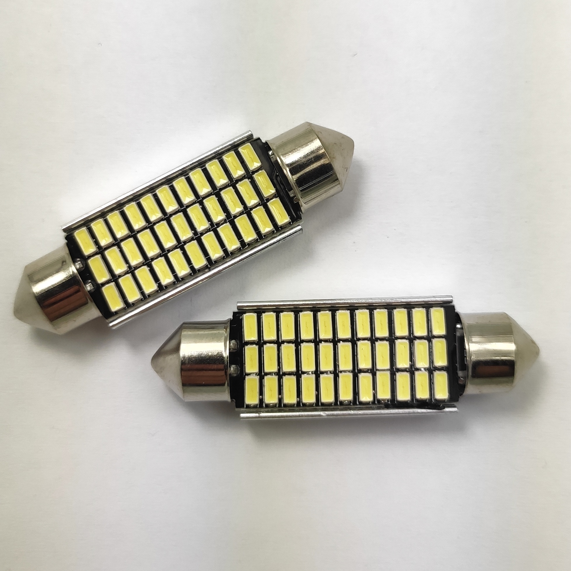 CANBUS sufitka bílá, 33 SMD, 41mm, 1ks