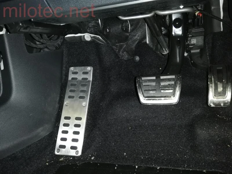 Sportovní opěrka nohy, Škoda Kamiq / Škoda Scala od r.v. 2019