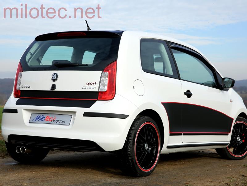 Práh pátých dveří, černá metalíza - Škoda Citigo