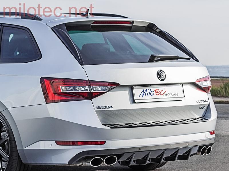 Flaps-deflektory zadního okna, černý lesklý "klavírlak" - Škoda Superb III. Sportline Combi