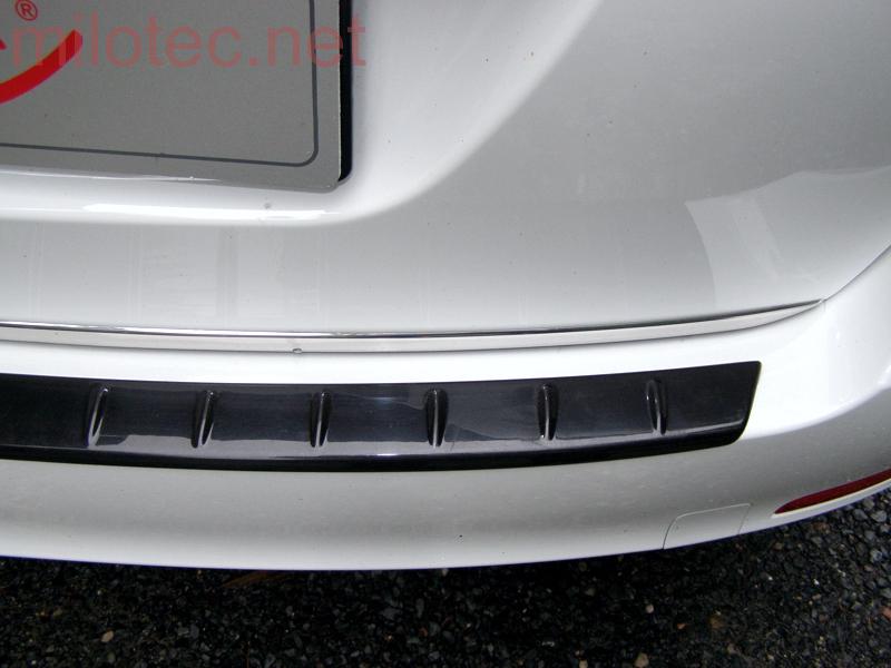 Práh pátých dveří s výstupky, černá metalíza - Škoda Superb II. Combi