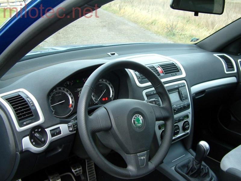 Dekory interiéru, rámečky ventilace, stříbrný matný - Škoda Octavia II. Facelift