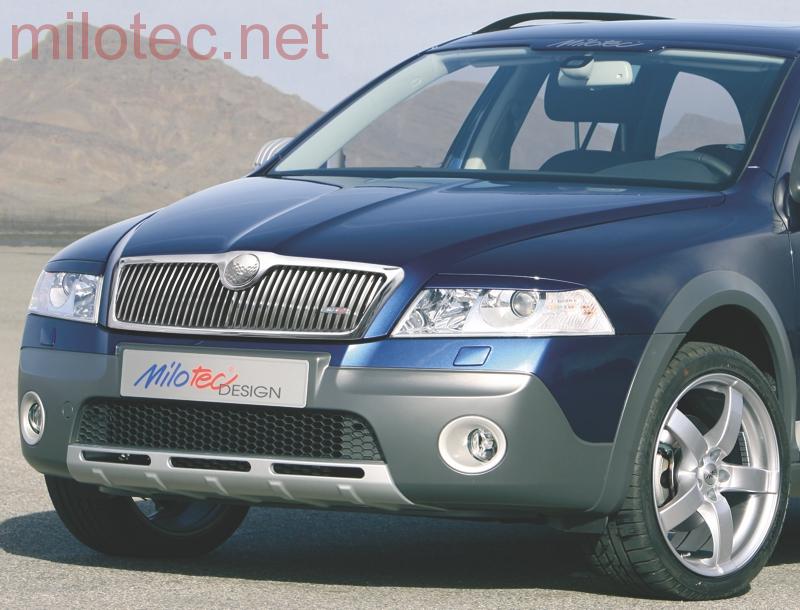 Rámečky mlhových světel, stříbrné matné - Škoda Octavia II. RS/Scout