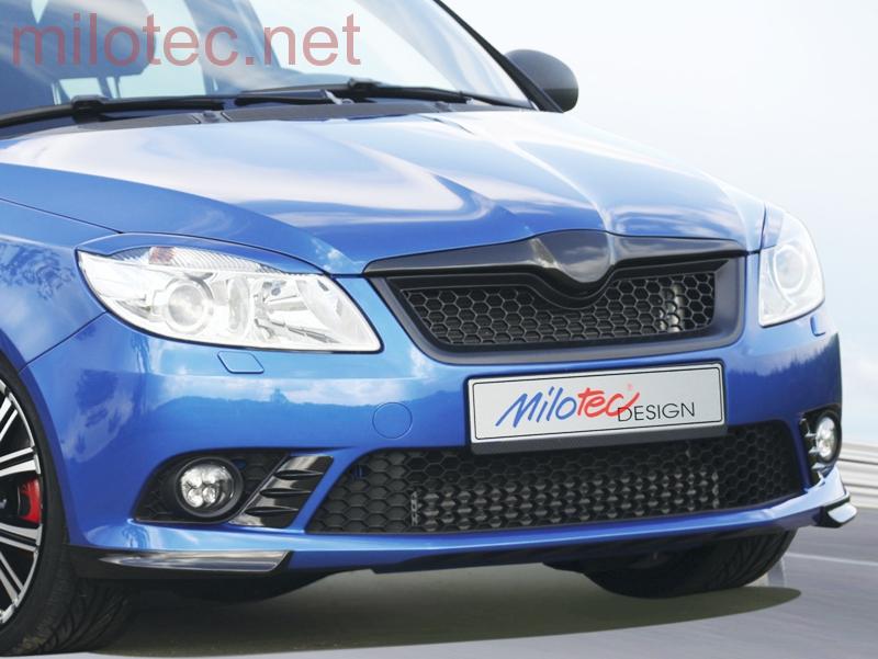 Rozšíření předního nárazníku, černý lesklý "klavírlak" - Škoda Fabia II. RS Facelift od r.v. 2010