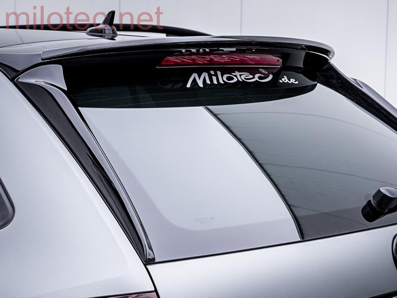 Flaps-deflektory zadního okna, černý lesklý "klavírlak" - Škoda Octavia III. RS Combi