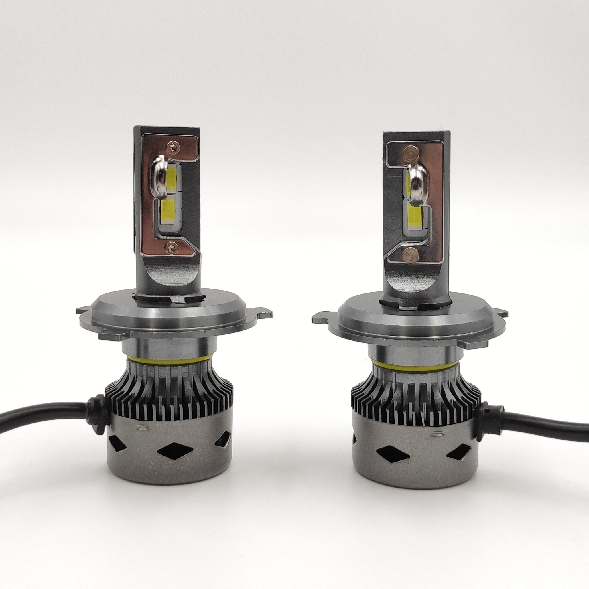 LED autožárovka H4 6000K 15000lm 2x100W cree canbus, sada 2ks