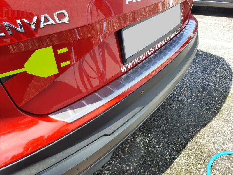 Práh pátých dveří s výstupky, Alu Brush - Škoda Enyaq