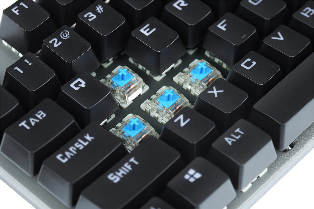 Herní mechanická klávesnice s RGB LED podsvícením, TKL bez numeriky, modré spínače