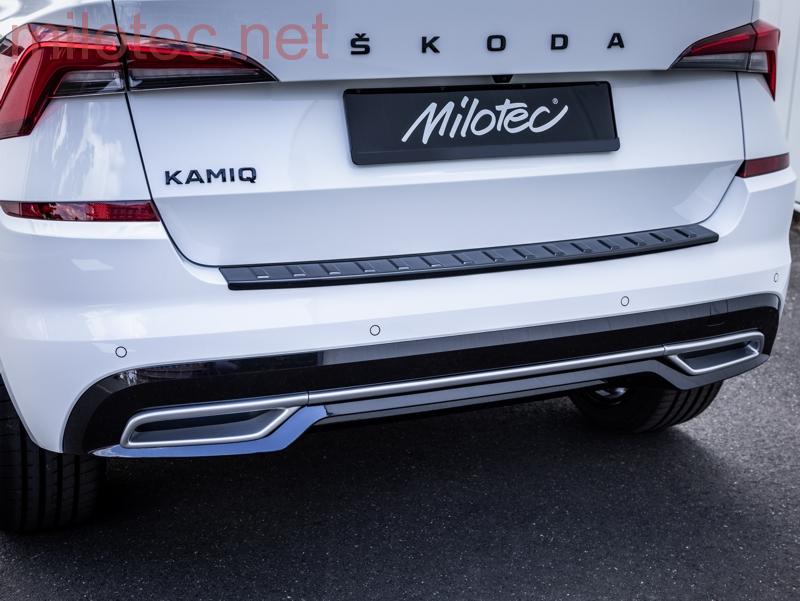 Dummy – koncovky výfuku s dekor lištou nárazníku, Alu Brush - Škoda Kamiq od r.v. 2019
