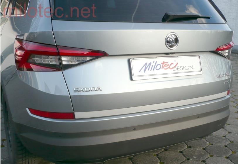 Práh pátých dveří s dlouhou hranou, stříbrný matný - Škoda Kodiaq