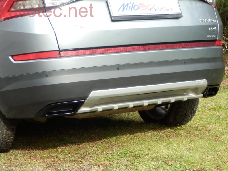 Dummy XL - koncovky výfuku, černý lesklý "klavírlak" - Škoda Kodiaq