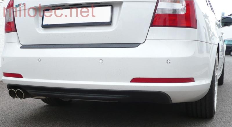 Difuzor zadního nárazníku, černý lesklý "klavírlak" - Škoda Octavia II. RS