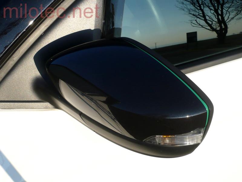 Design lišta zpětných zrcátek, zelená - Škoda Fabia III.