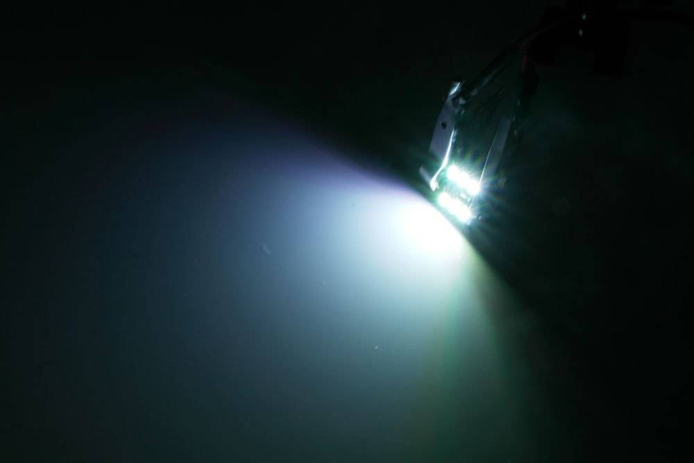 Sufitka LED RGB 42mm 6 SMD s dálkovým ovladačem, 2ks