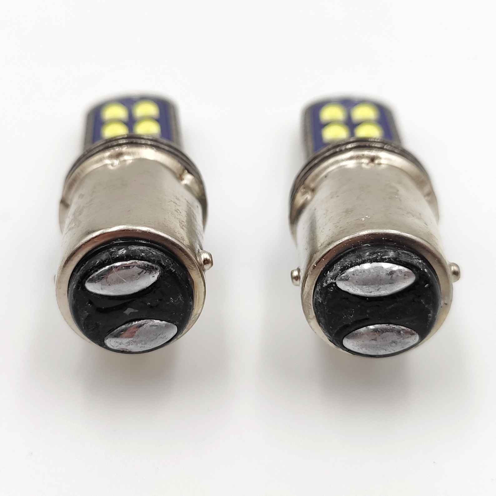 Bílá LED žárovka BA15D, CANBUS, 12 SMD, 1ks