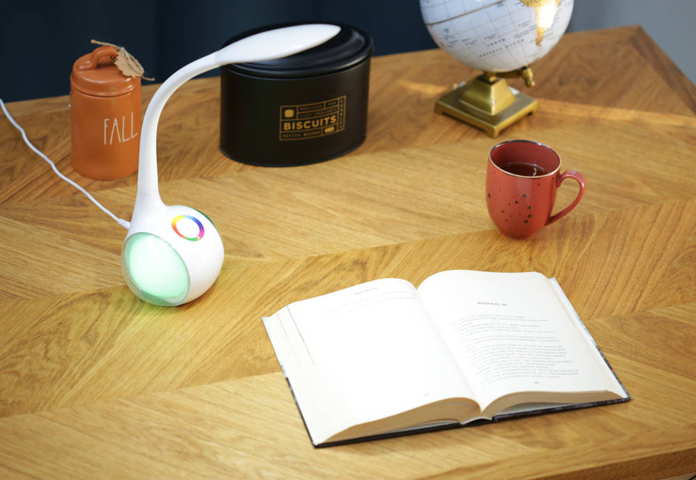 LED RGB stolní lampička do USB, 7W