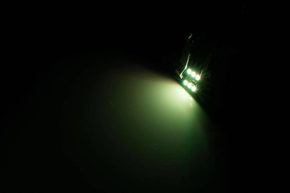 Sufitka LED RGB 42mm 6 SMD s dálkovým ovladačem, 2ks