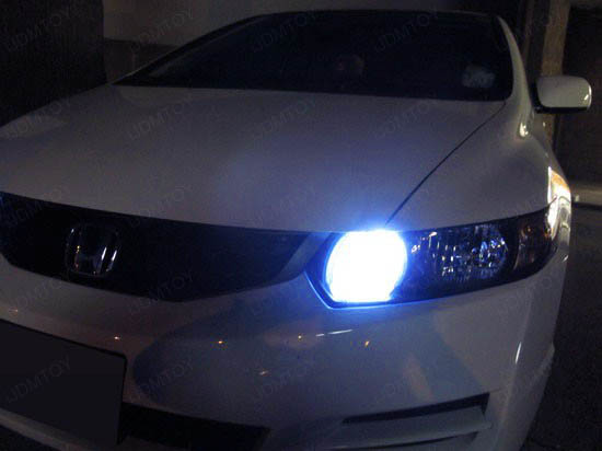 LED žárovka 12V s paticí HB3 (9005), 27 SMD LED, 12V