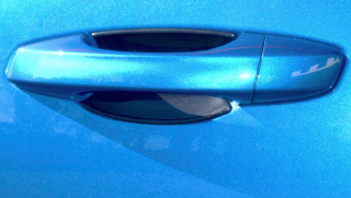 Kryty pod kliky, černý lesklý "klavírlak" - Škoda Kodiaq