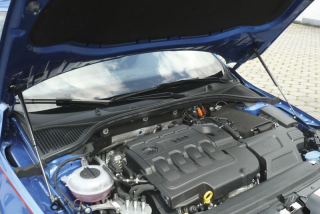 Plynové vzpěry kapoty motoru - Škoda Octavia III.