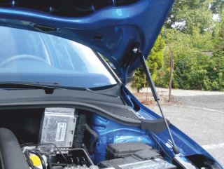 Plynové vzpěry kapoty motoru - Škoda Fabia III.