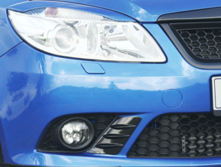 Překryty předního nárazníku, černý lesklý "klavírlak" - Škoda Fabia II. RS Facelift